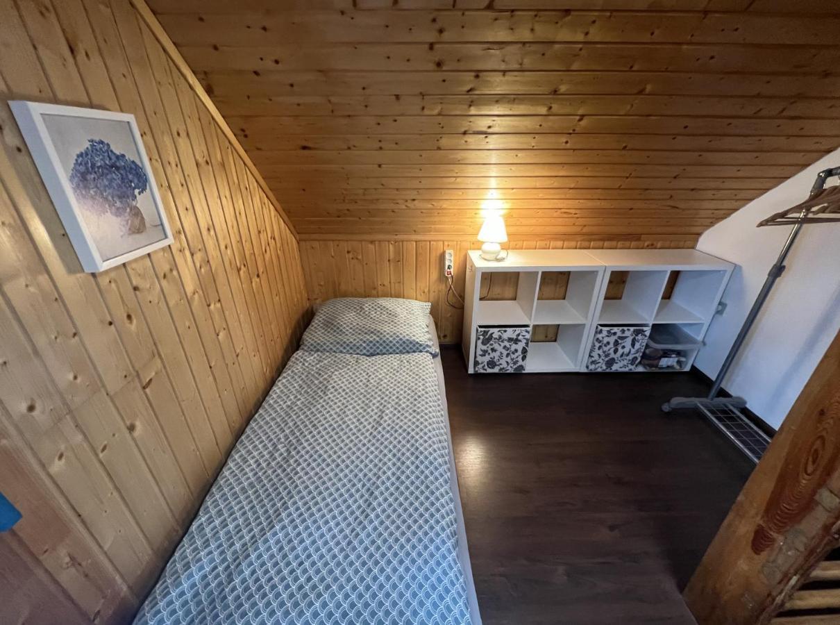 Horska U Kamenicka Apartment